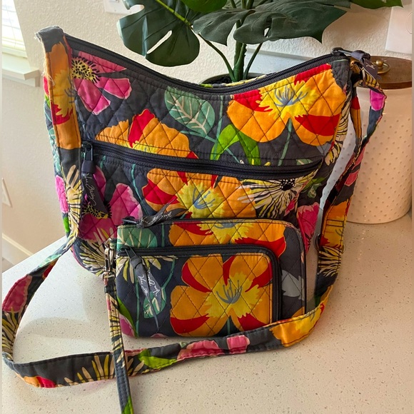 Vera Bradley Bags Very Bradley Floral Quilted Bag W Matching Wallet
